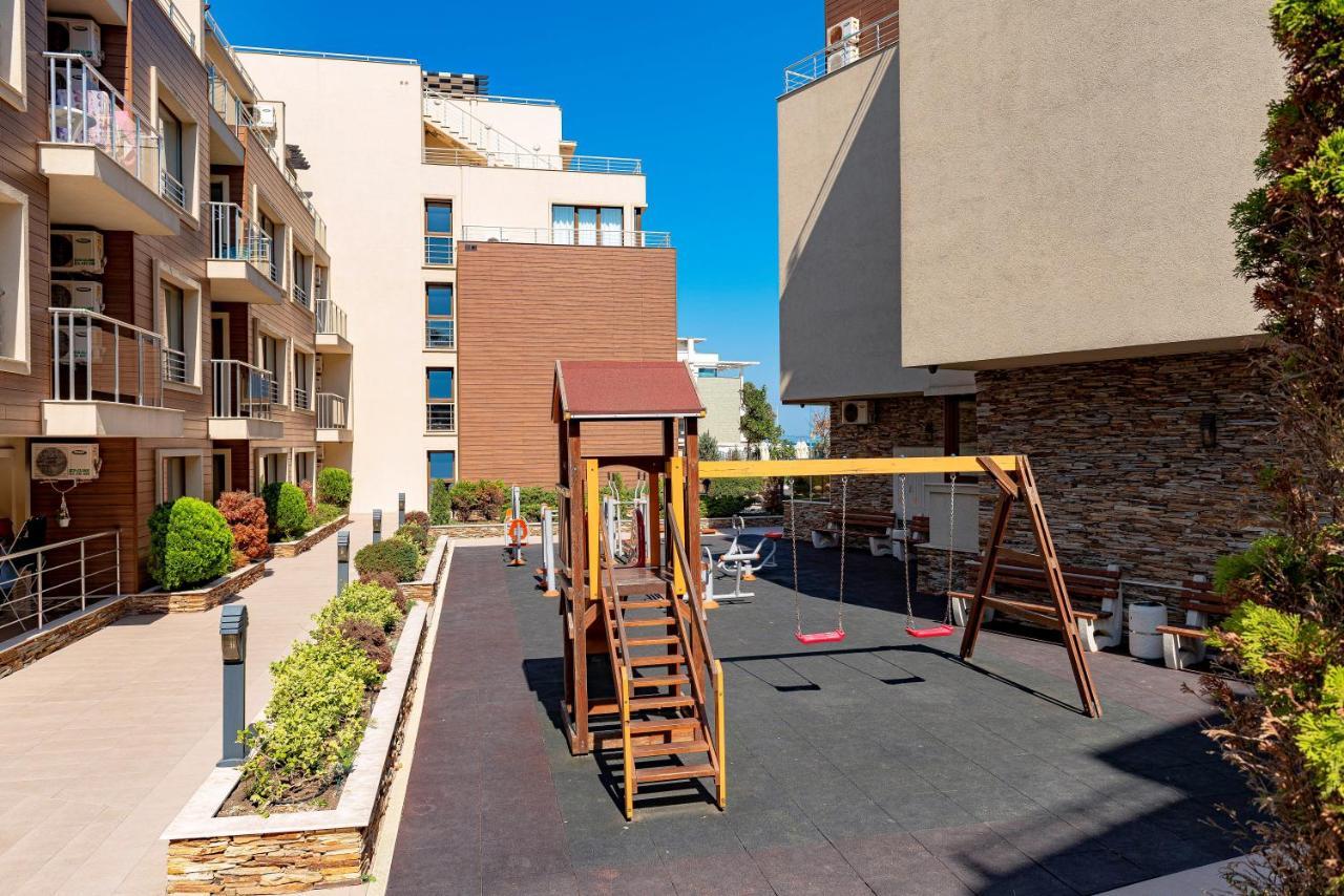 Menada Horyzont Apartments سوزوبول المظهر الخارجي الصورة