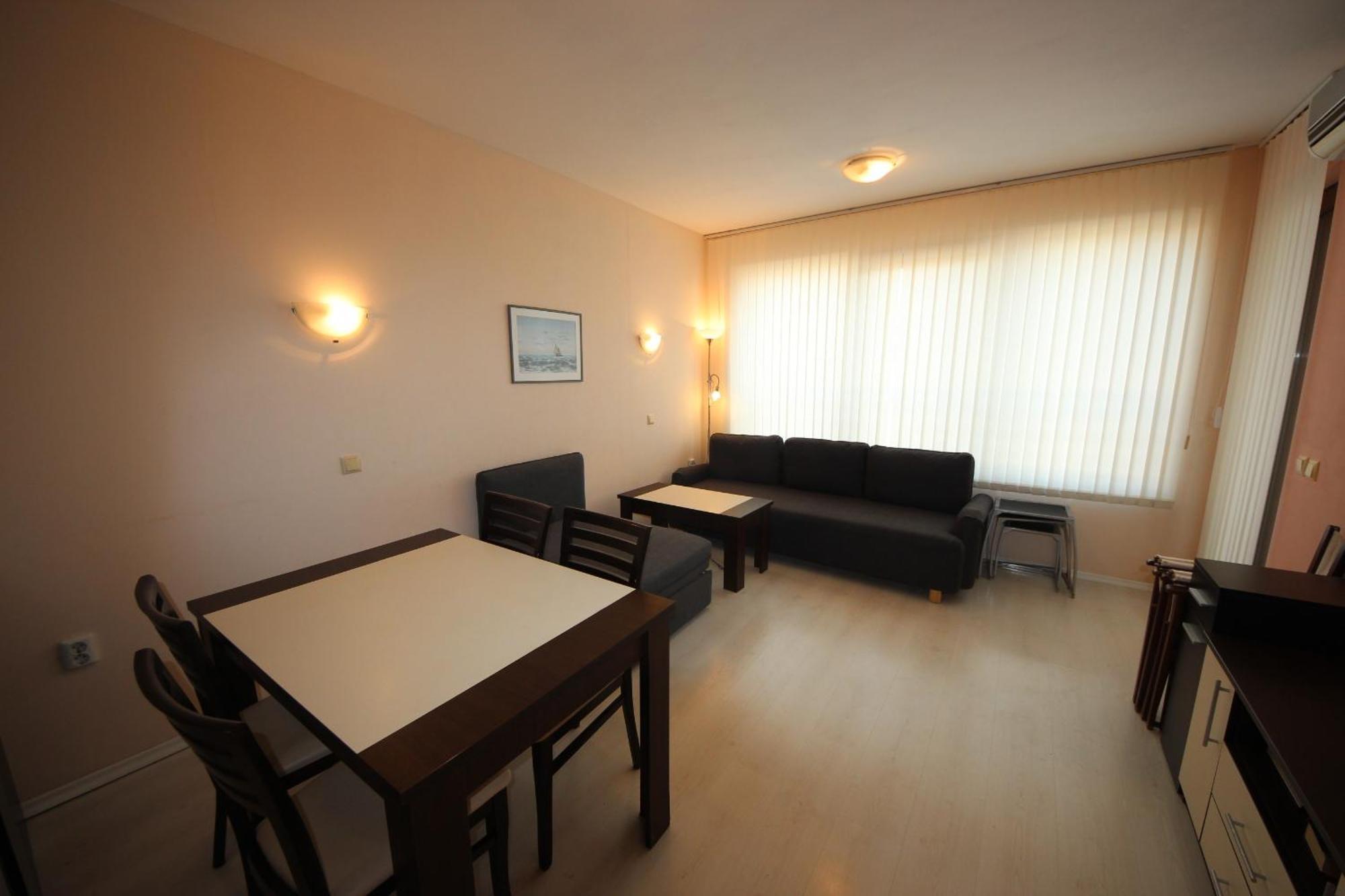 Menada Horyzont Apartments سوزوبول الغرفة الصورة