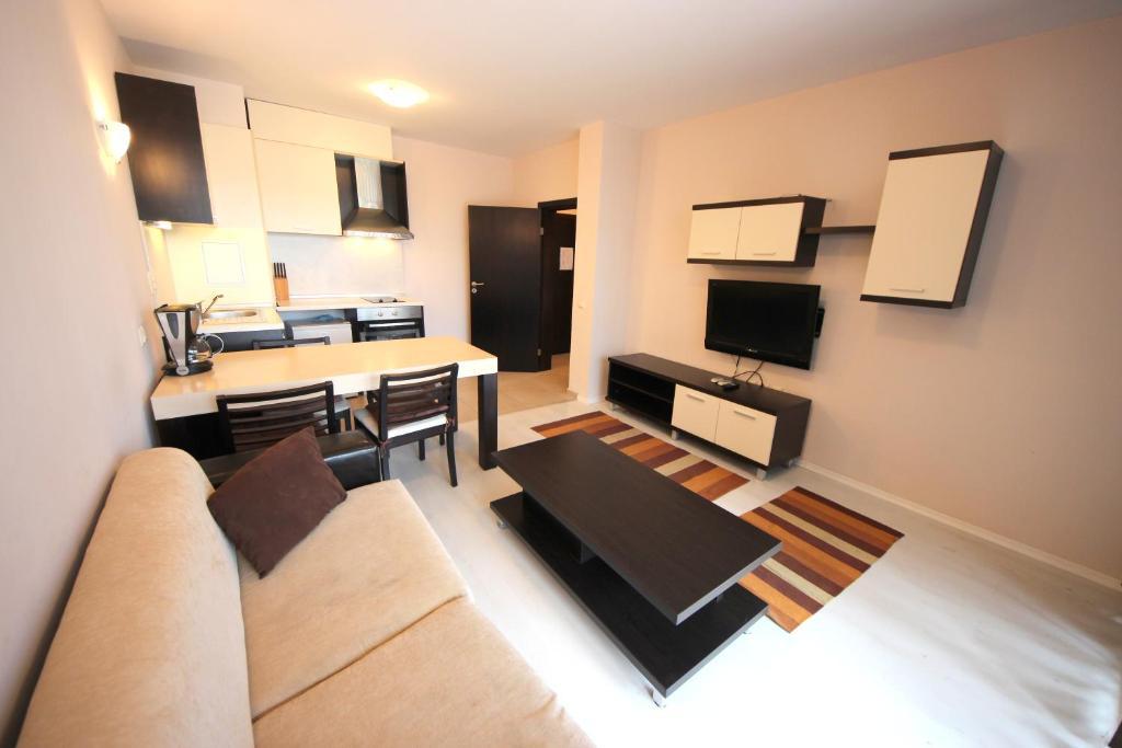 Menada Horyzont Apartments سوزوبول الغرفة الصورة