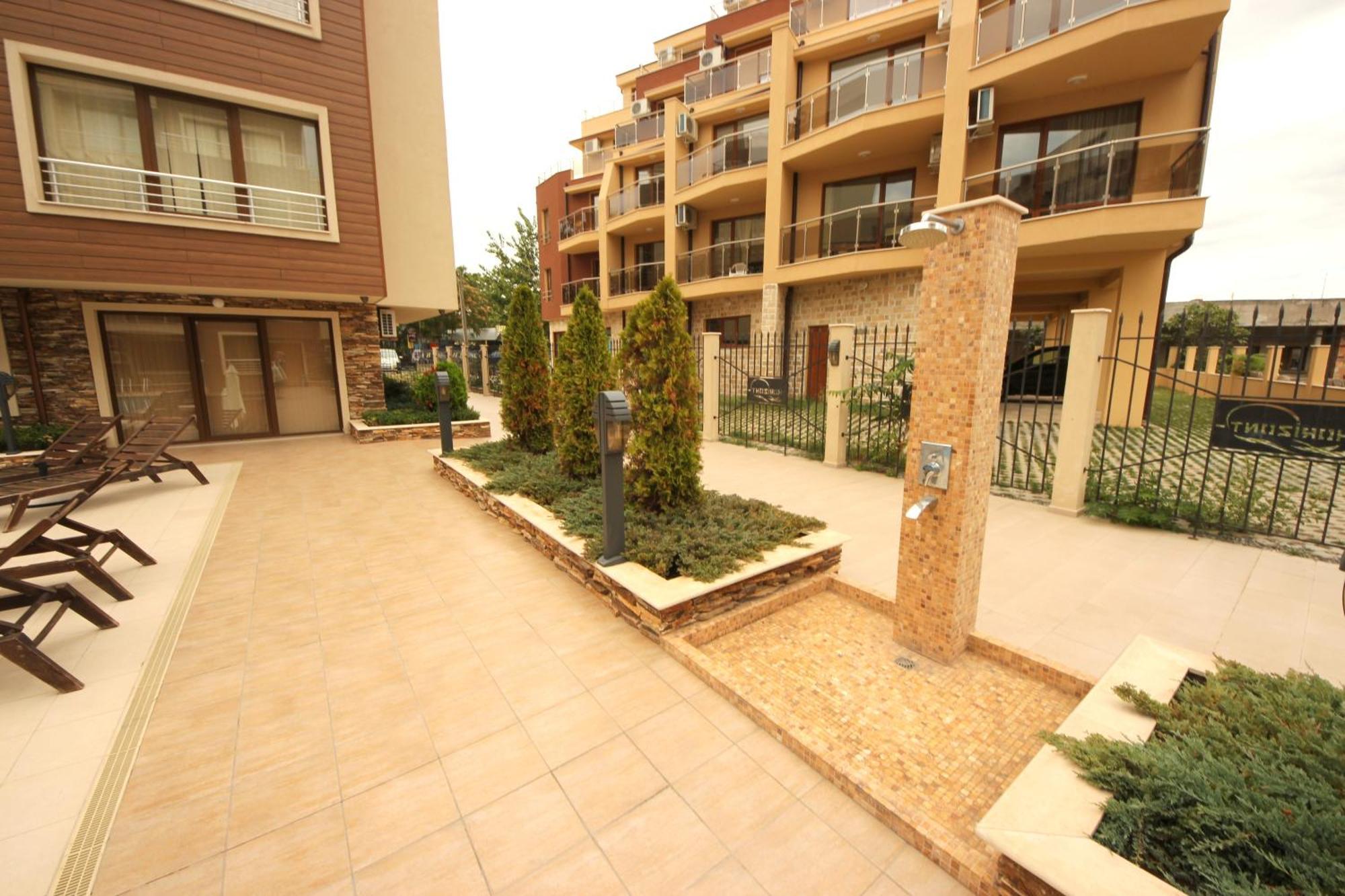 Menada Horyzont Apartments سوزوبول المظهر الخارجي الصورة