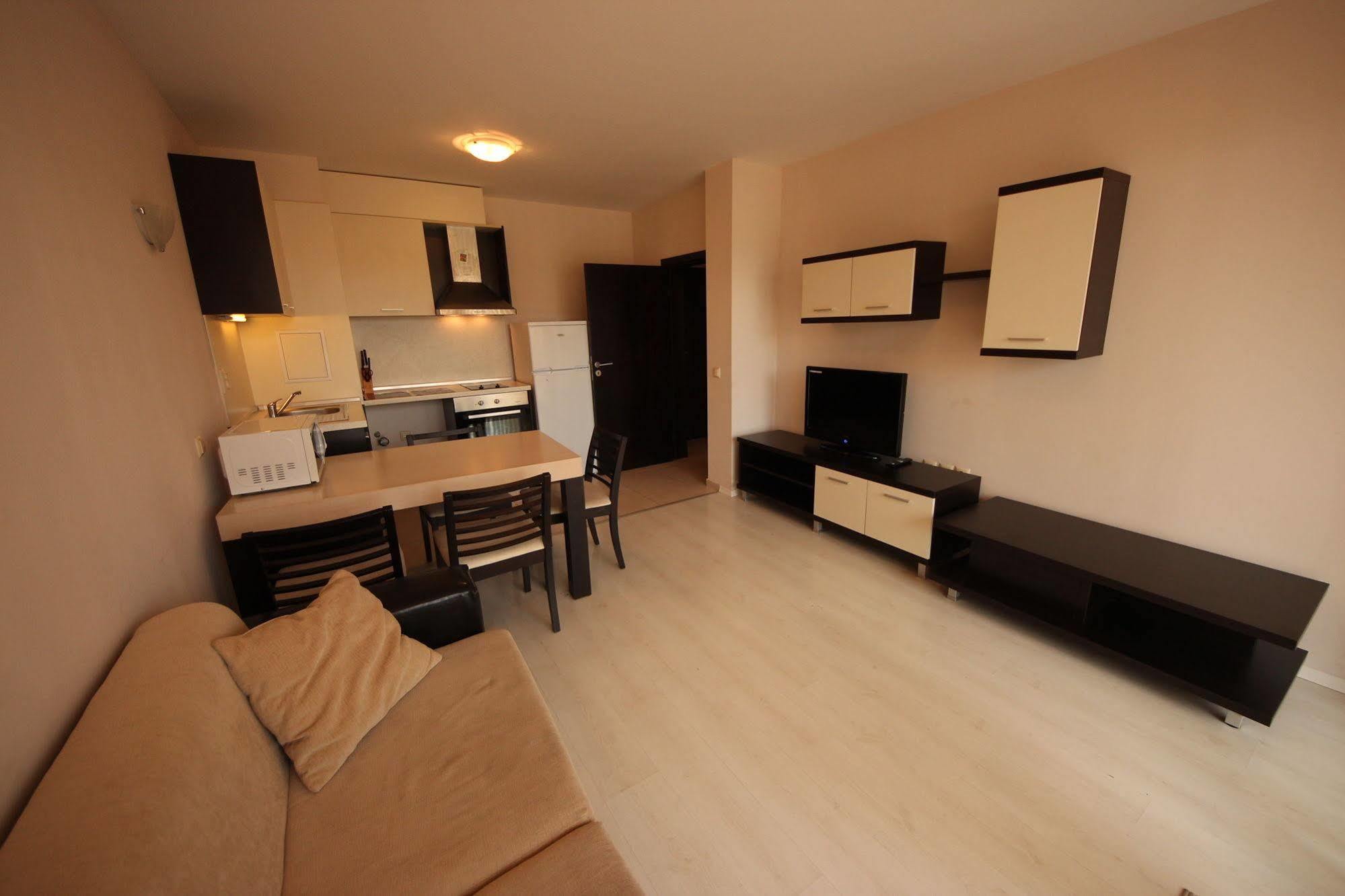 Menada Horyzont Apartments سوزوبول المظهر الخارجي الصورة