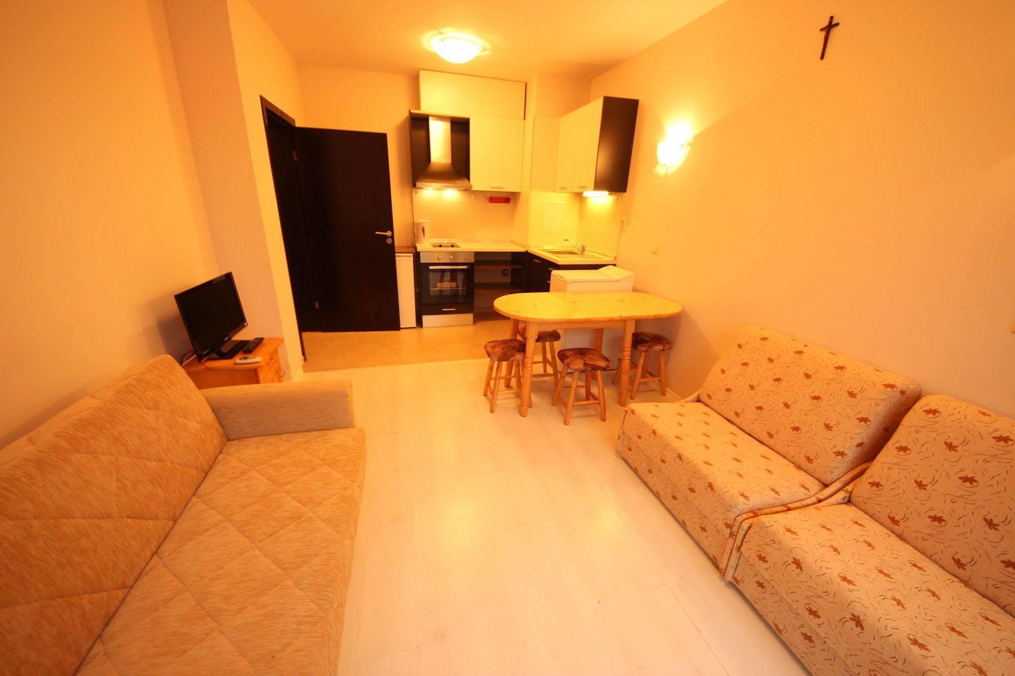 Menada Horyzont Apartments سوزوبول المظهر الخارجي الصورة